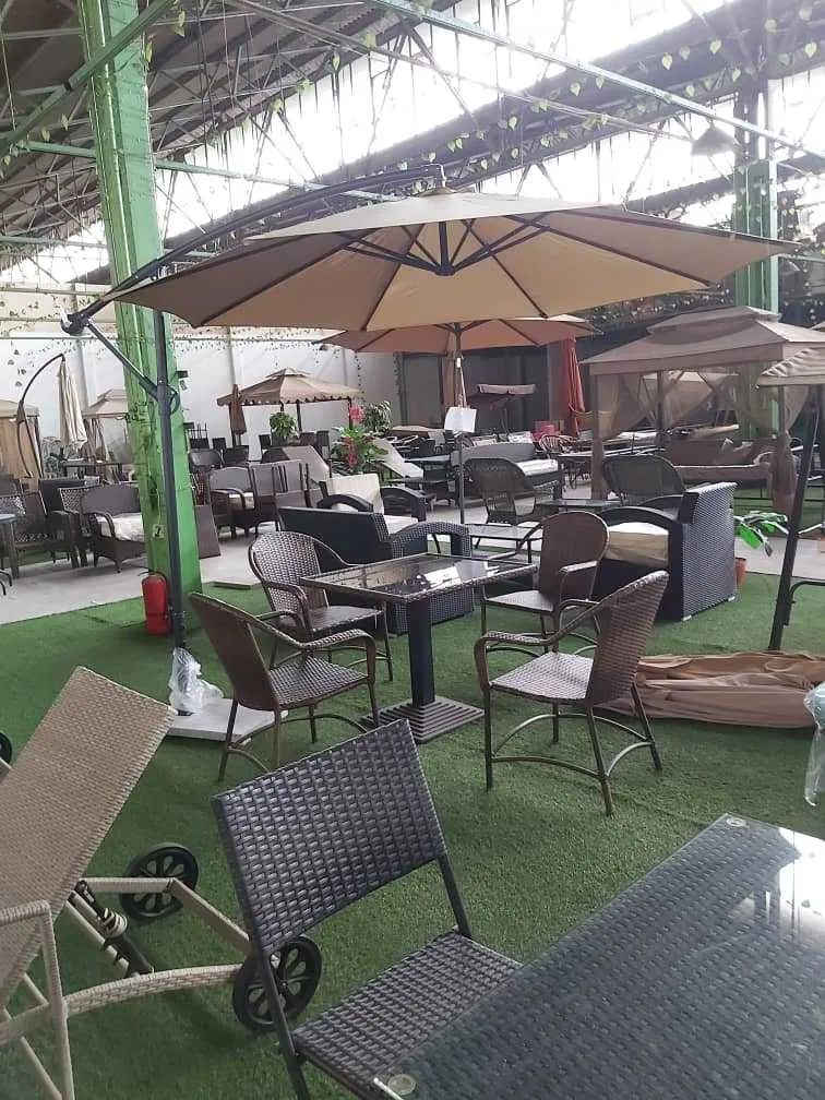 10' Cantilever Umbrella Parasol- KB119