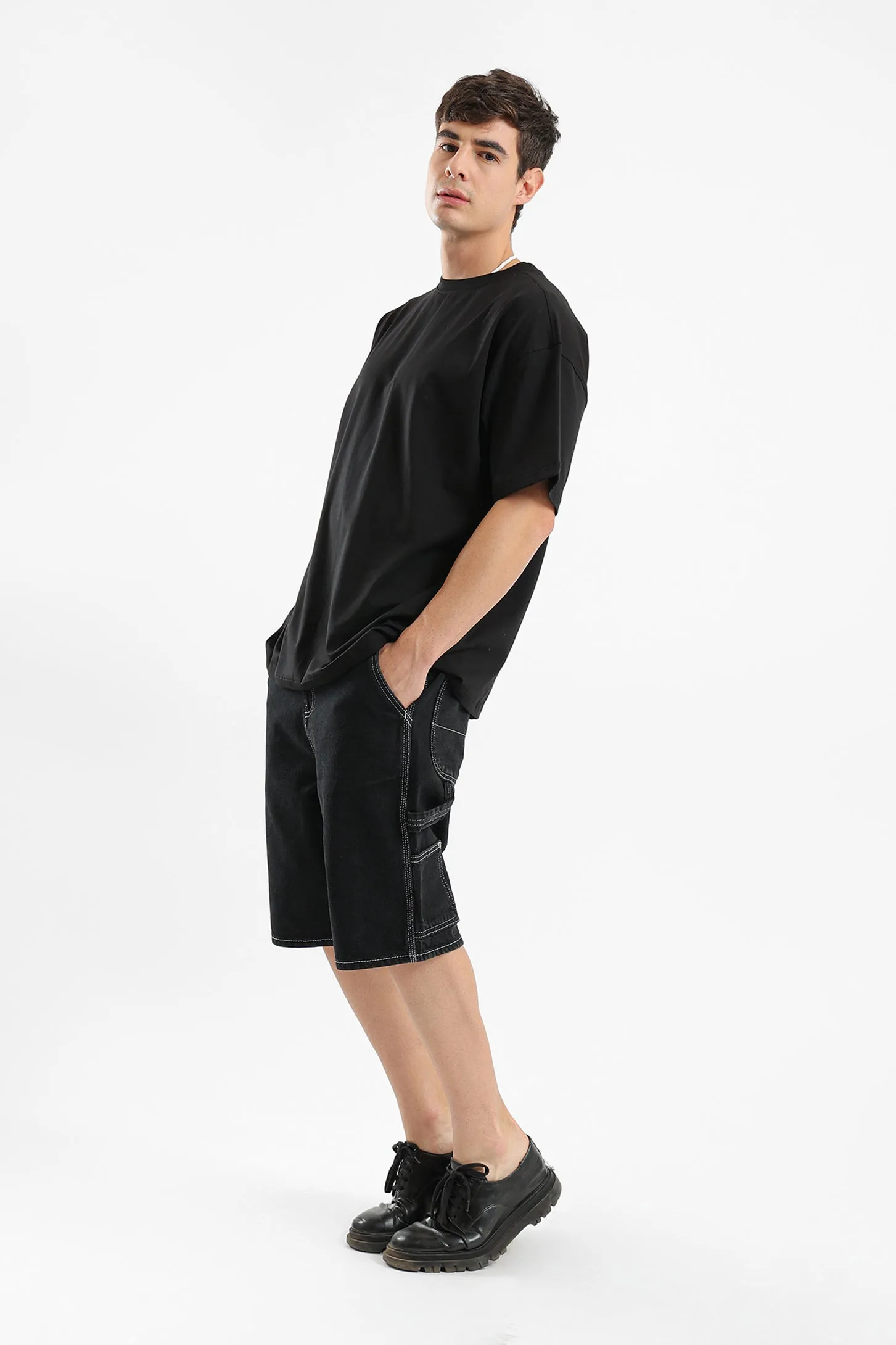 KEEP YOUR DISTANCE OVERSIZED UNISEX TEE