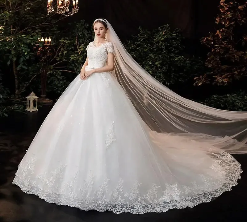Regal Radiance Wedding Dress