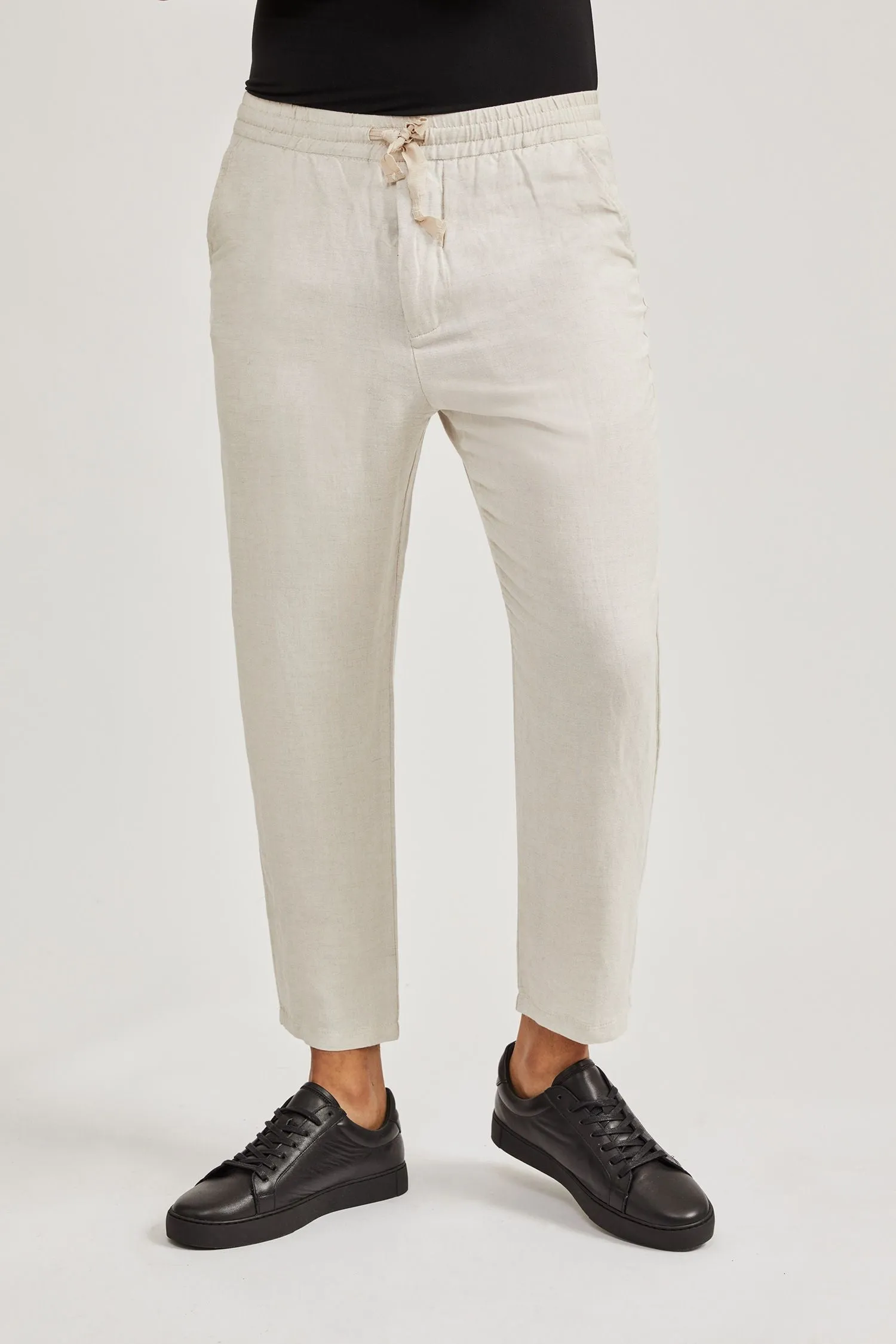 Relaxed Fit Linen Trousers