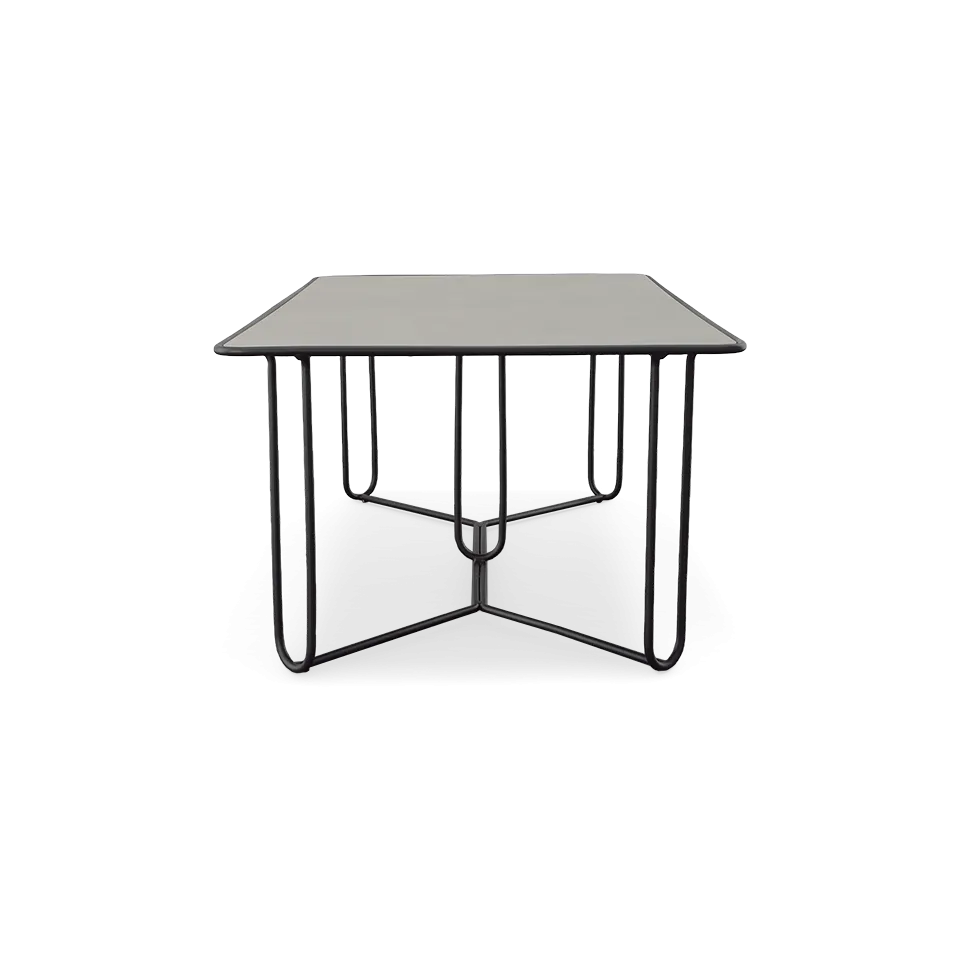 WALTER LAMB DINING TABLE
