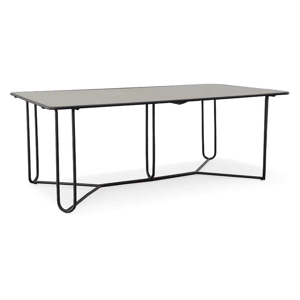 WALTER LAMB DINING TABLE